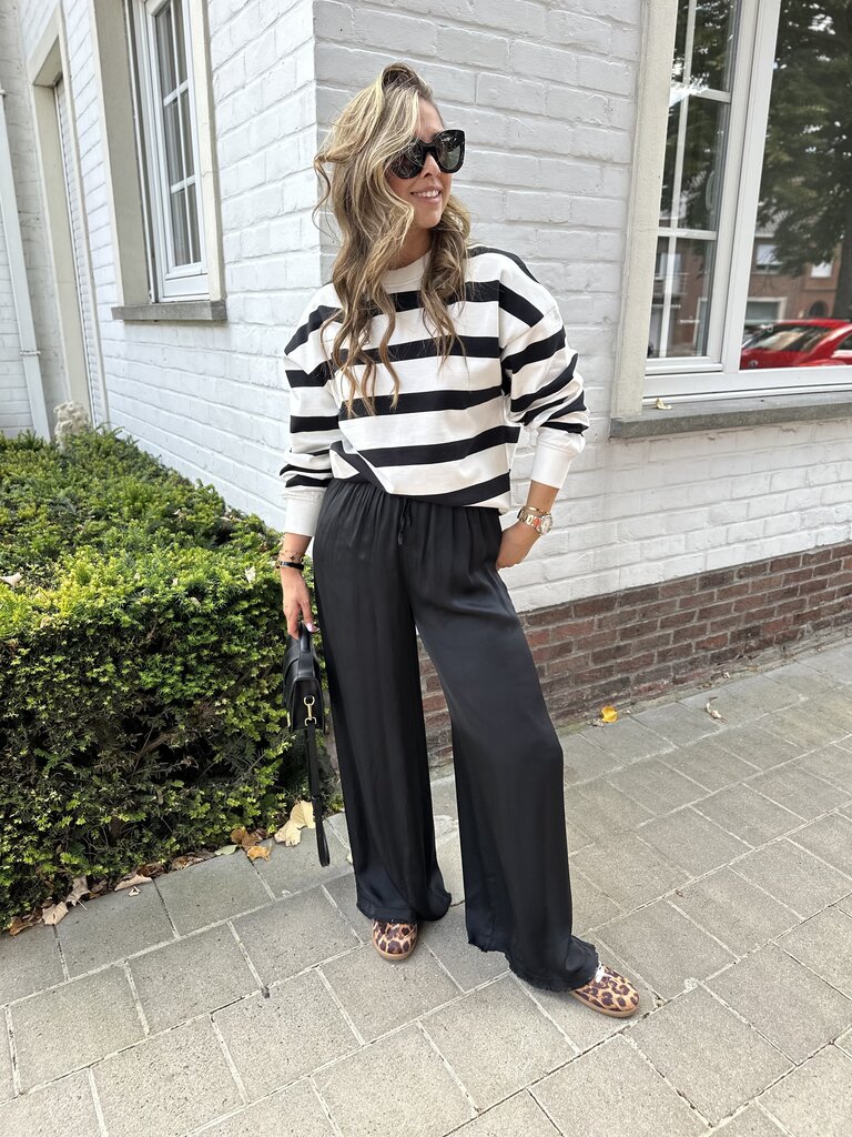 Ella striped sweater black