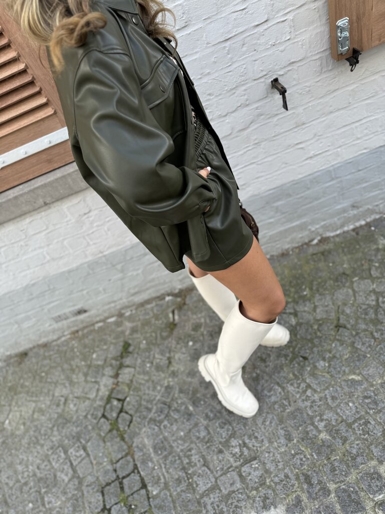 alaia short khaki