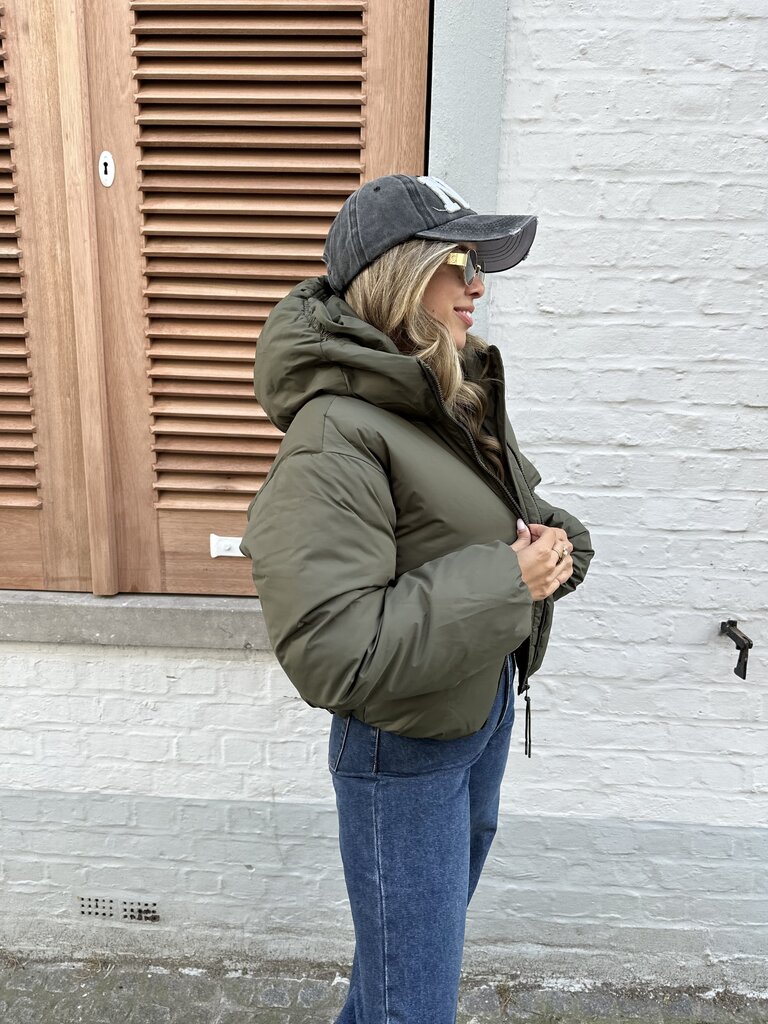 Puffer jacket khaki