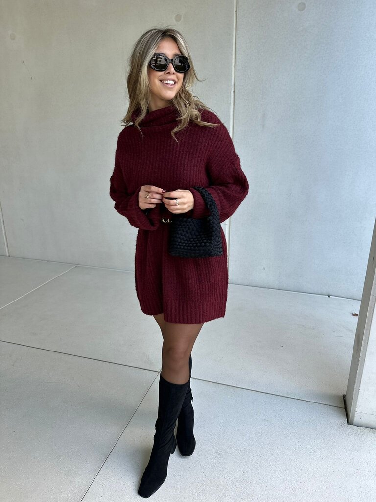 Bea dress bordeaux