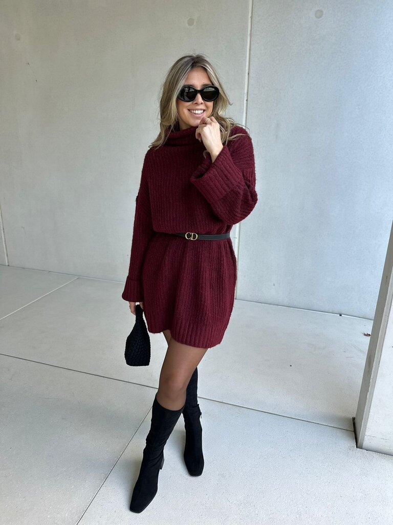 Bea dress bordeaux