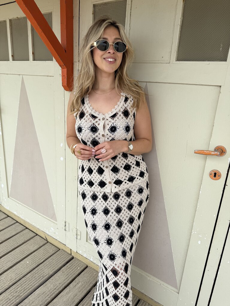 Isla top black/ecru