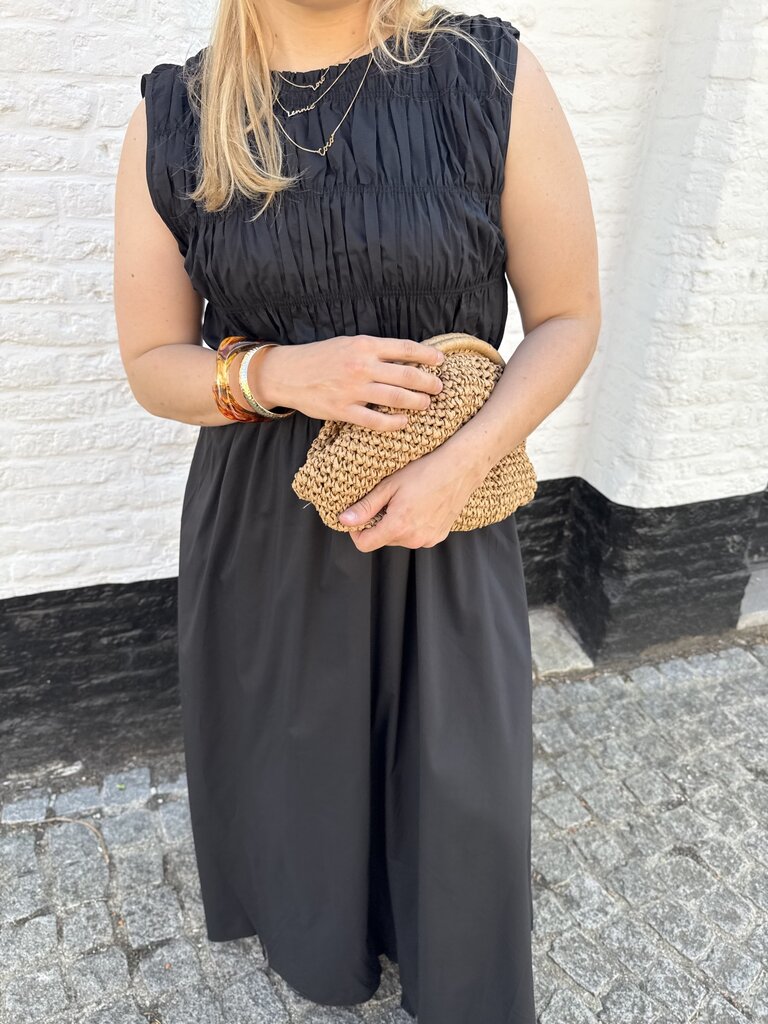 Nomi dress black