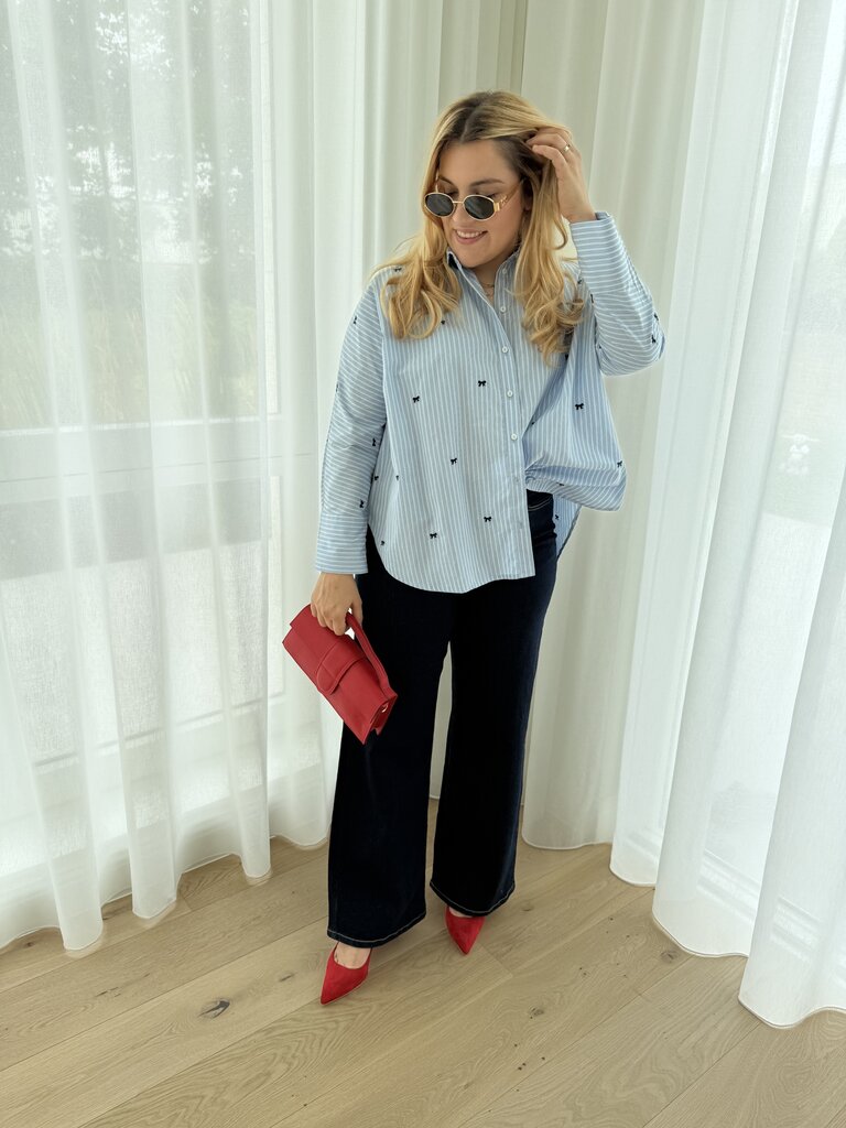 Zeidi bow blouse blue