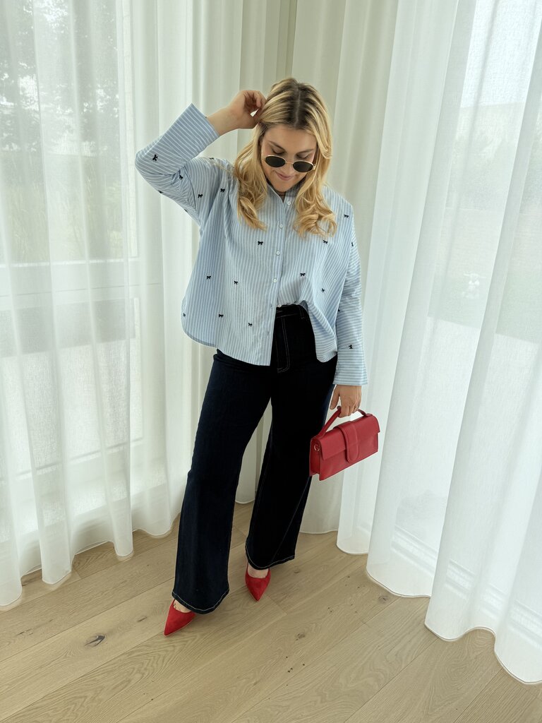 Zeidi bow blouse blue