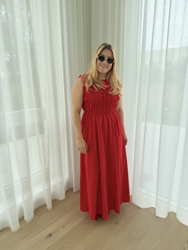 Nomi dress red