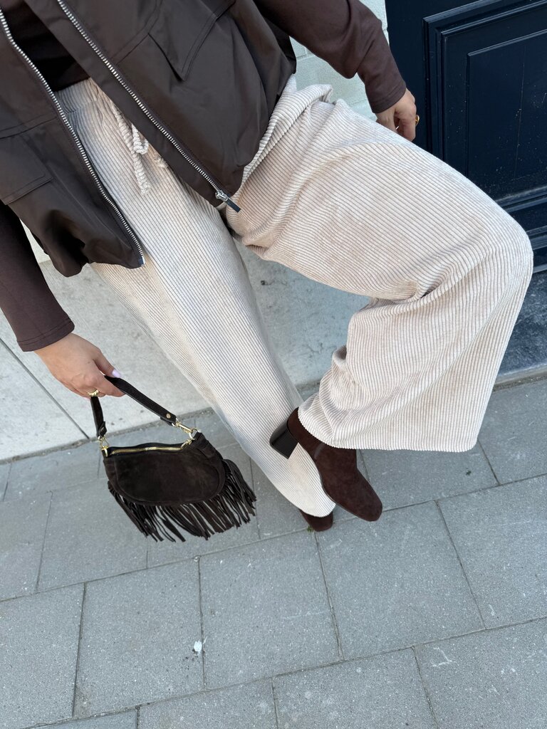 Gizelle boots brown