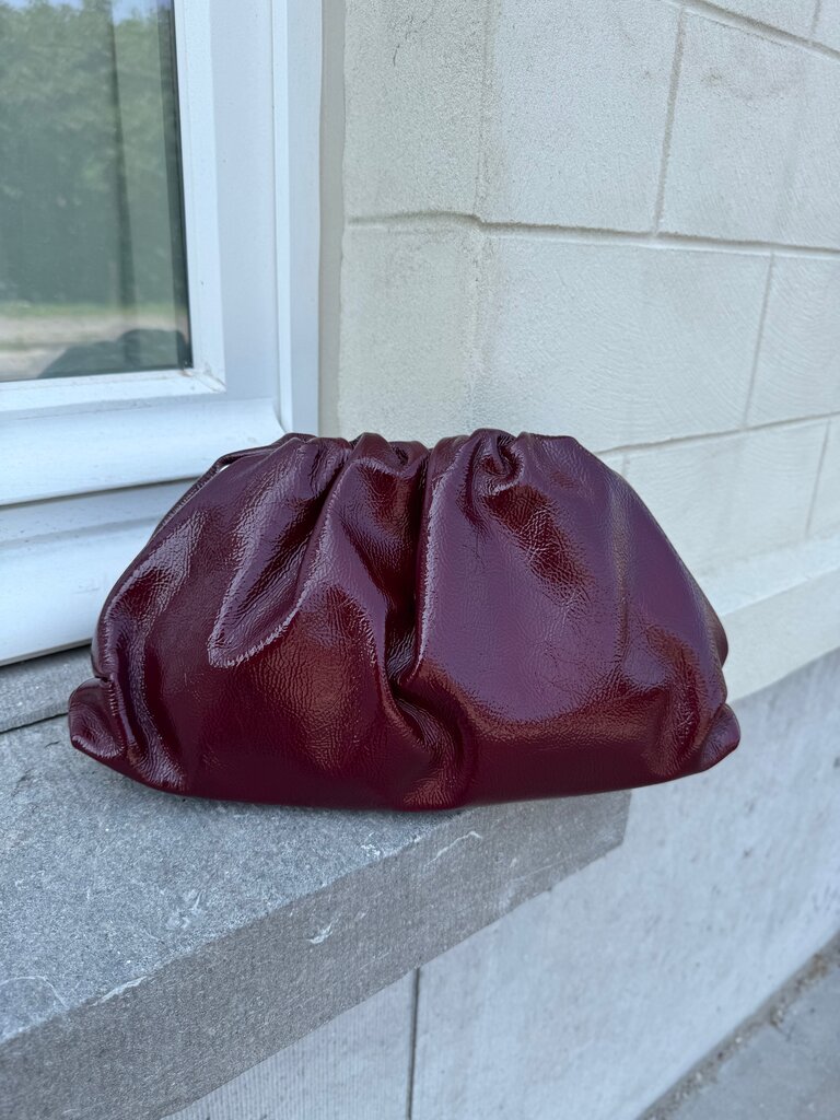 Teddy clutch burgundy