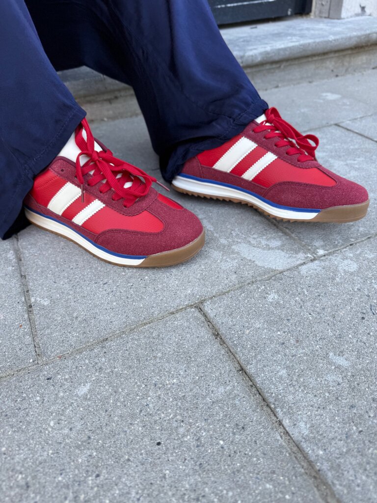 Yara sneaker red