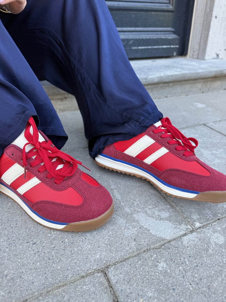 Yara sneaker red