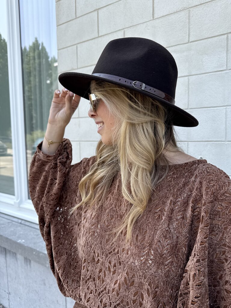 Livia hat brown
