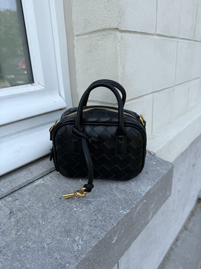 Fien bag black