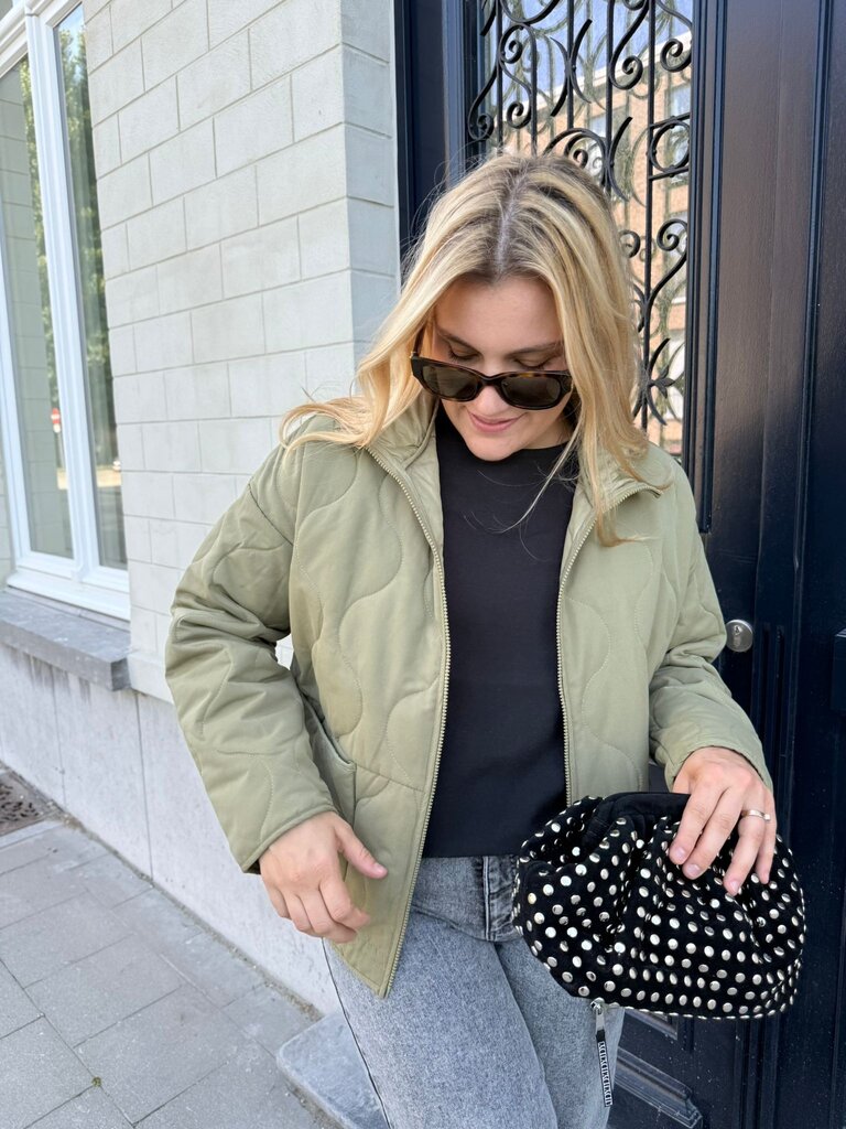 Stud bag black
