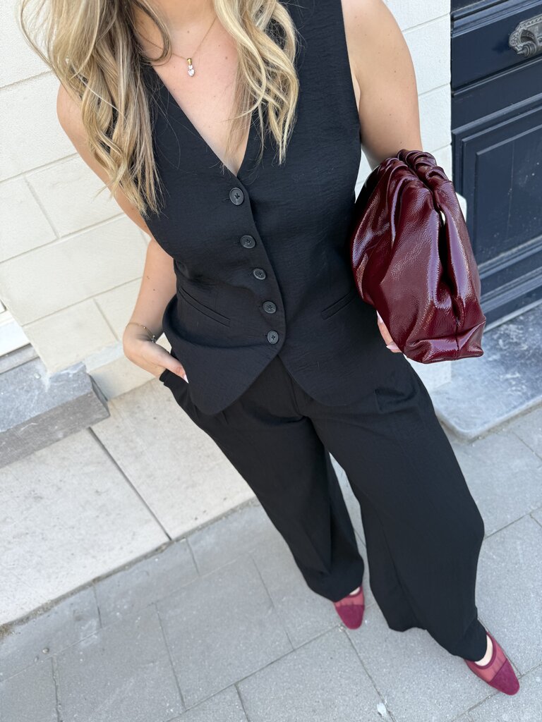River gilet black