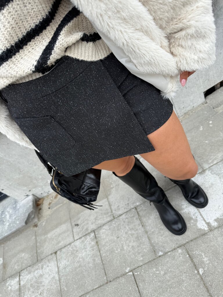 Ellis skort grey