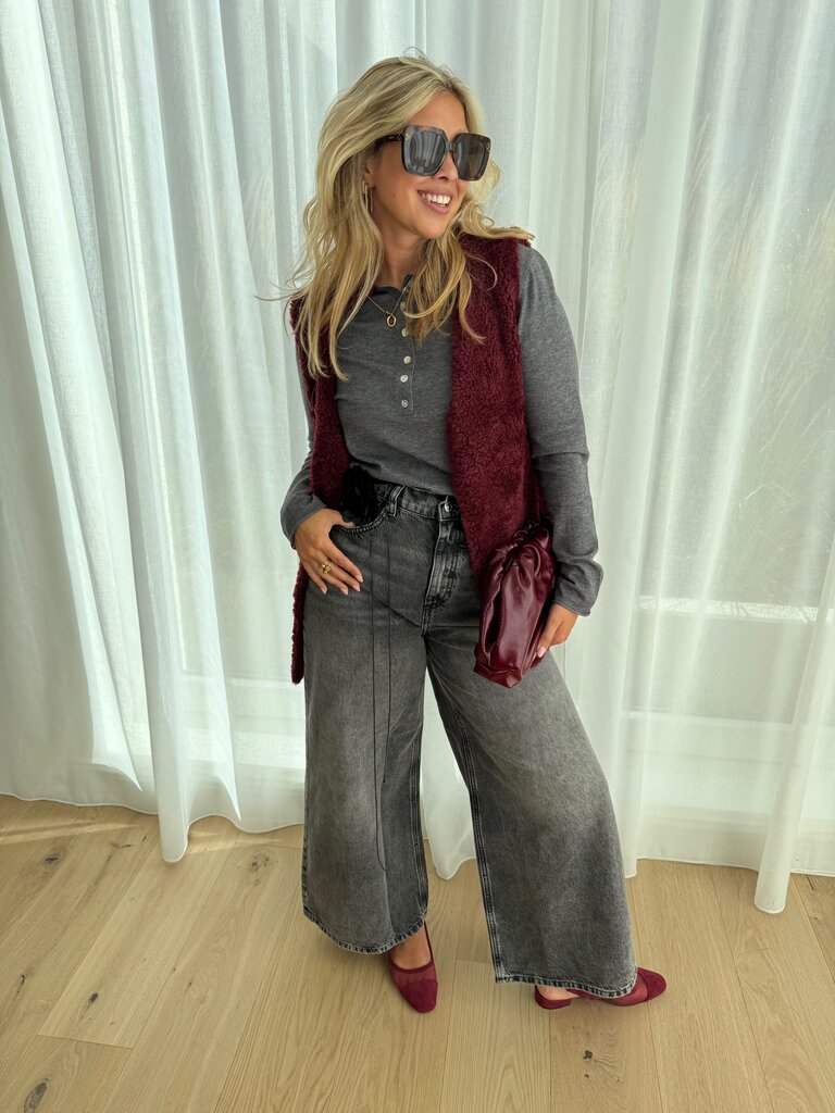 Sasha gilet burgundy