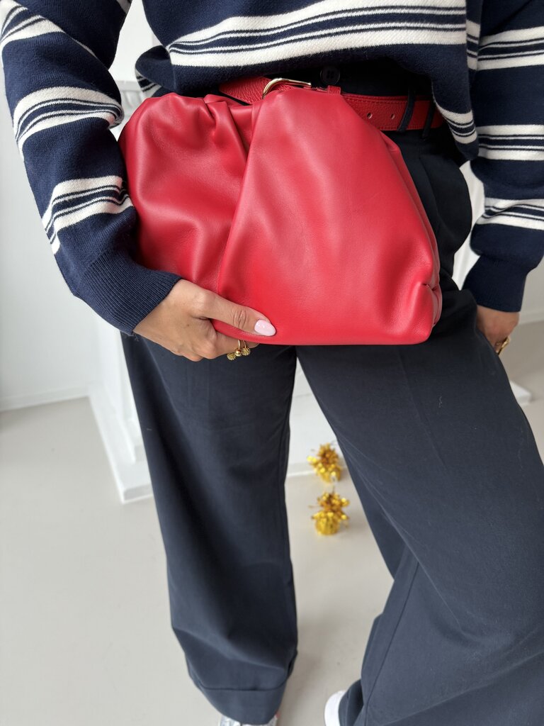 Sara clutch red