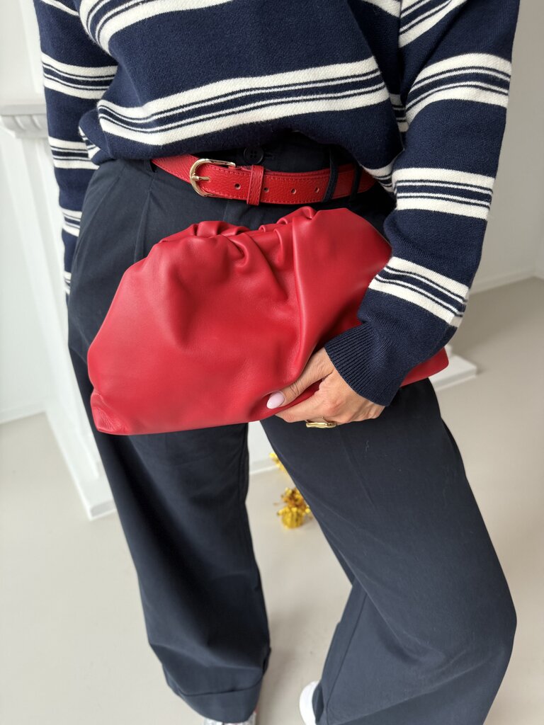 Sara clutch red