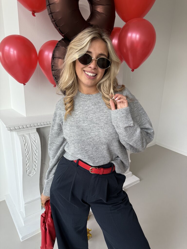 Evi knit grey