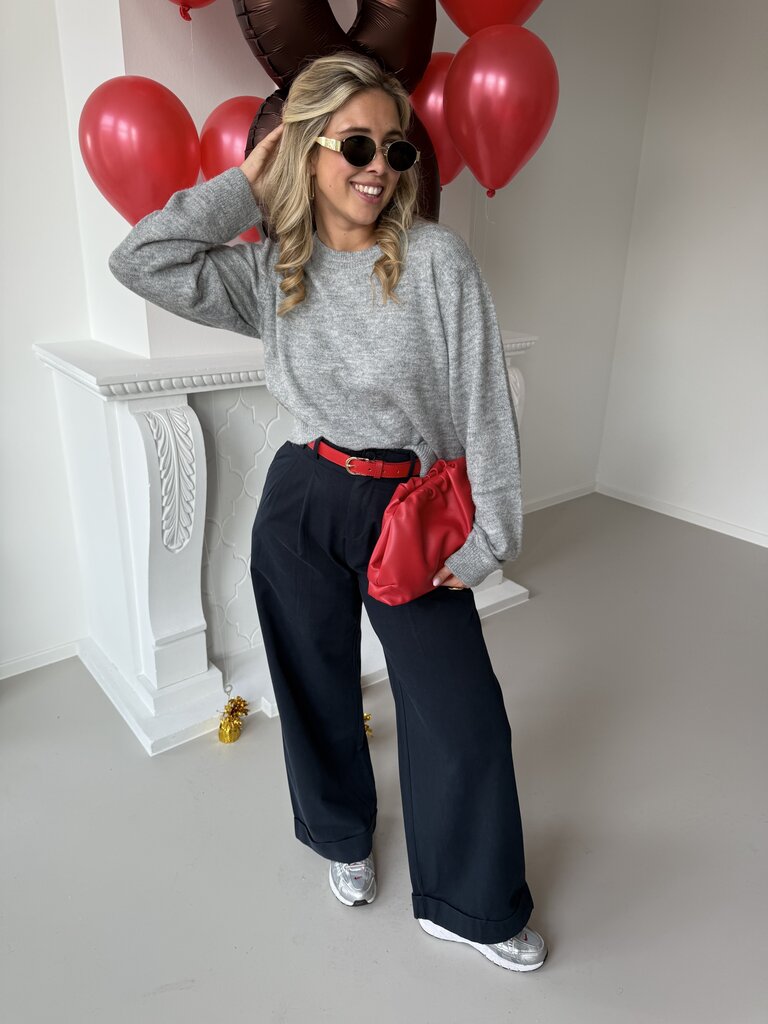 Evi knit grey