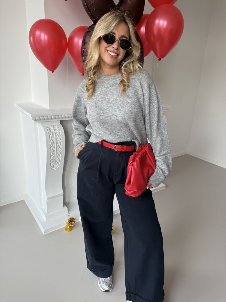 Evi knit grey