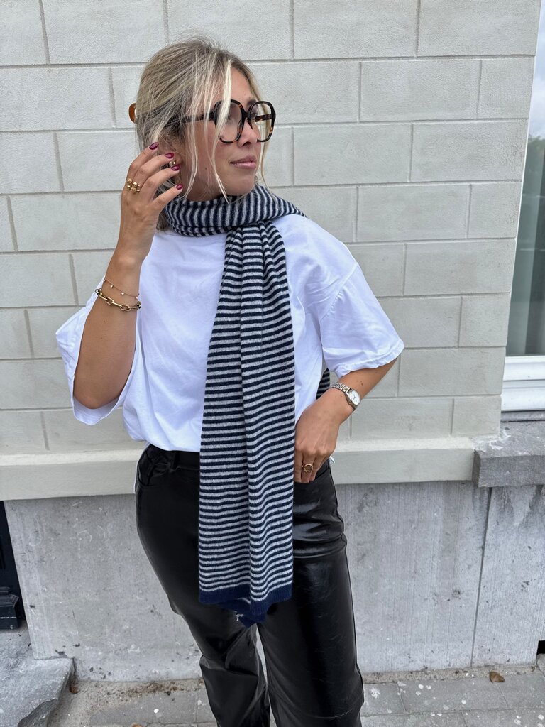 Milla & Milly soft scarf grey/navy blue