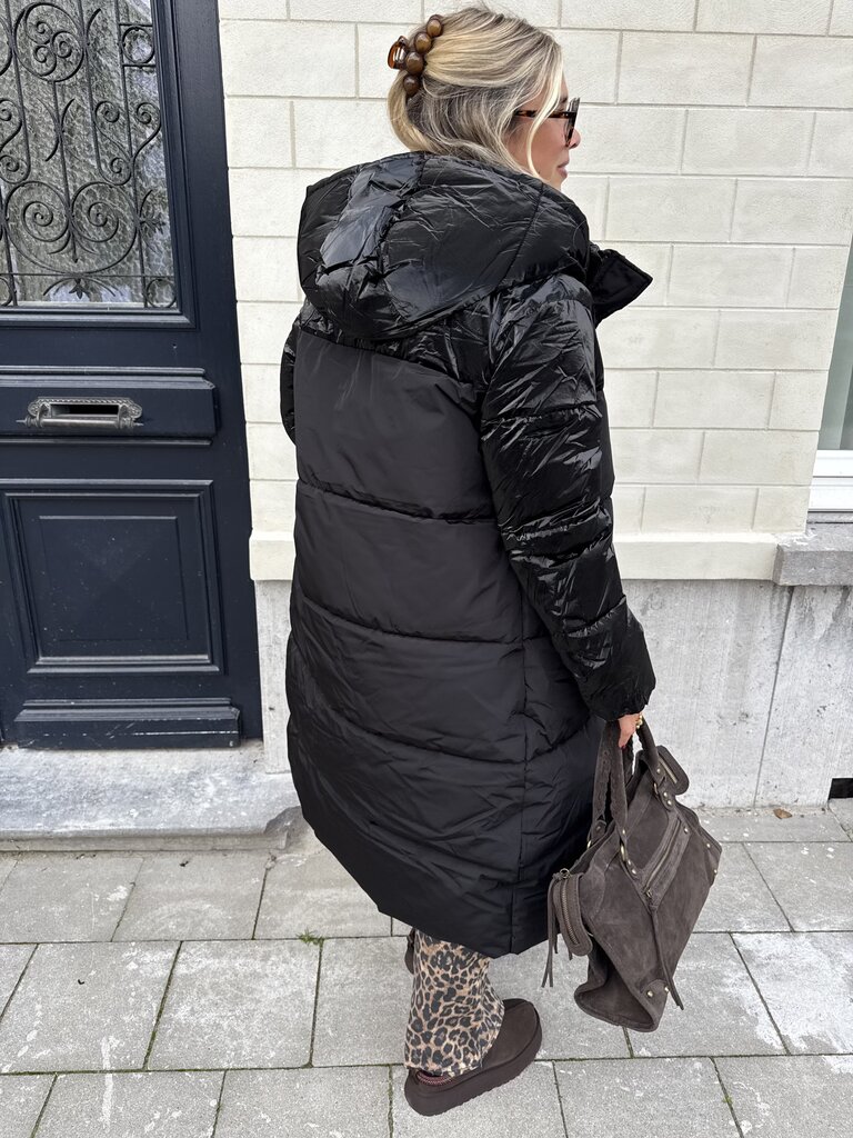 Britt puffer coat black