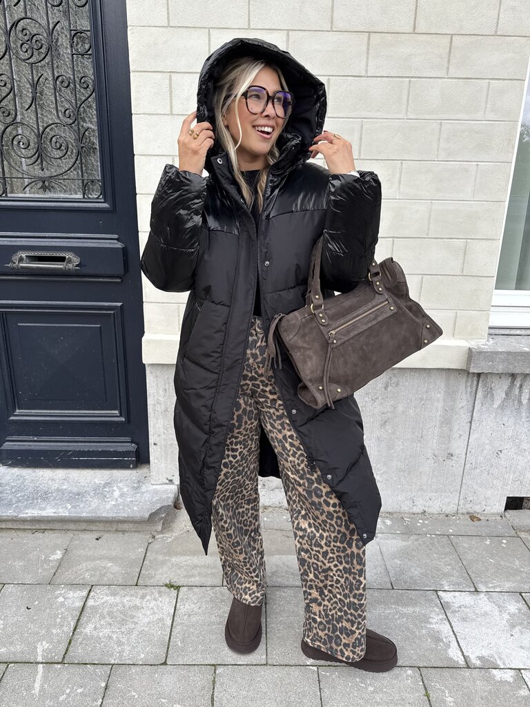 Britt puffer coat black