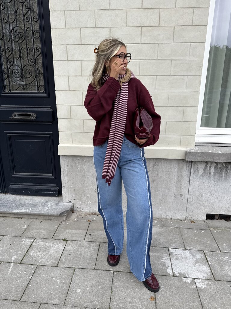 Haze button knit burgundy