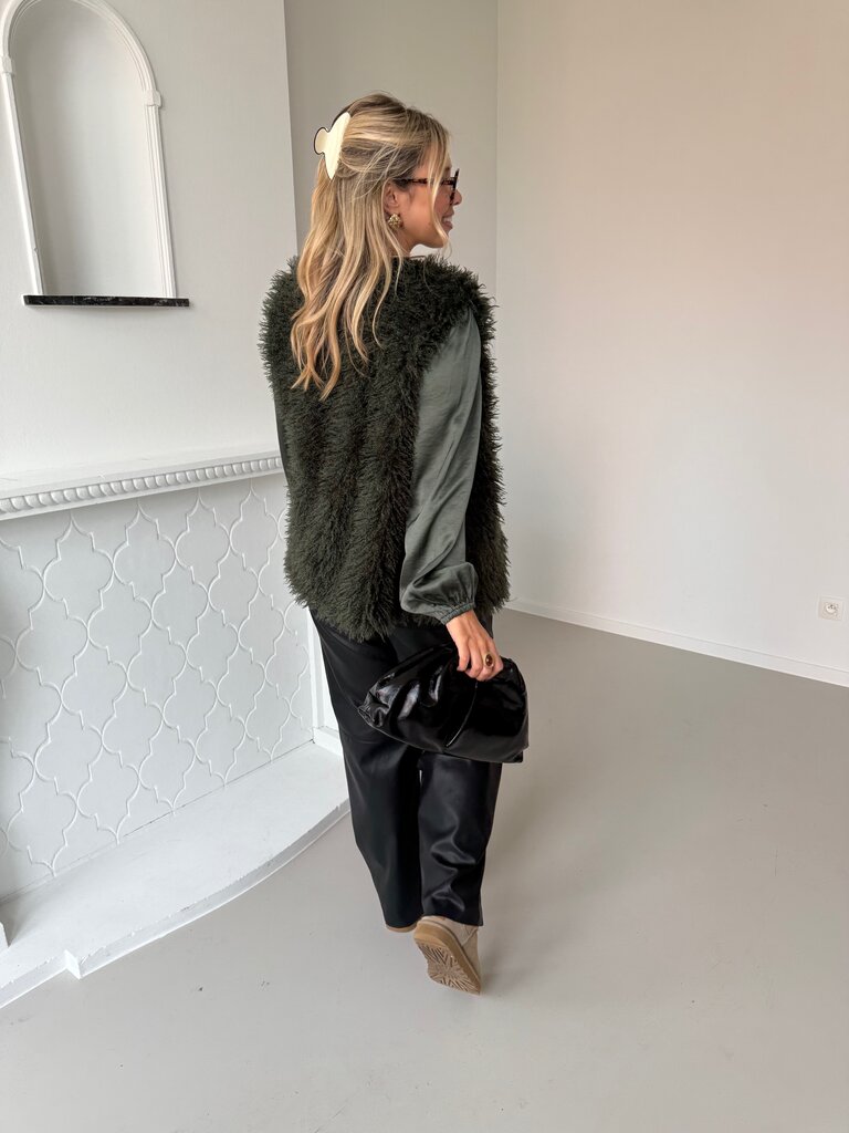 Fine waistcoat khaki