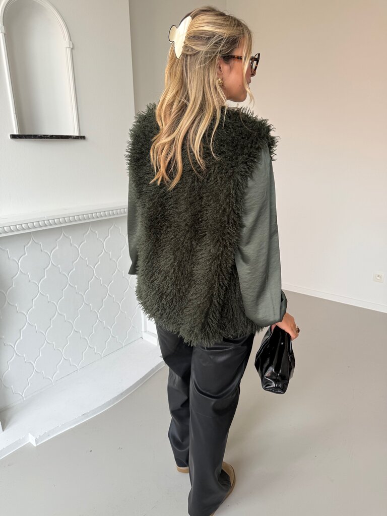 Fine waistcoat khaki