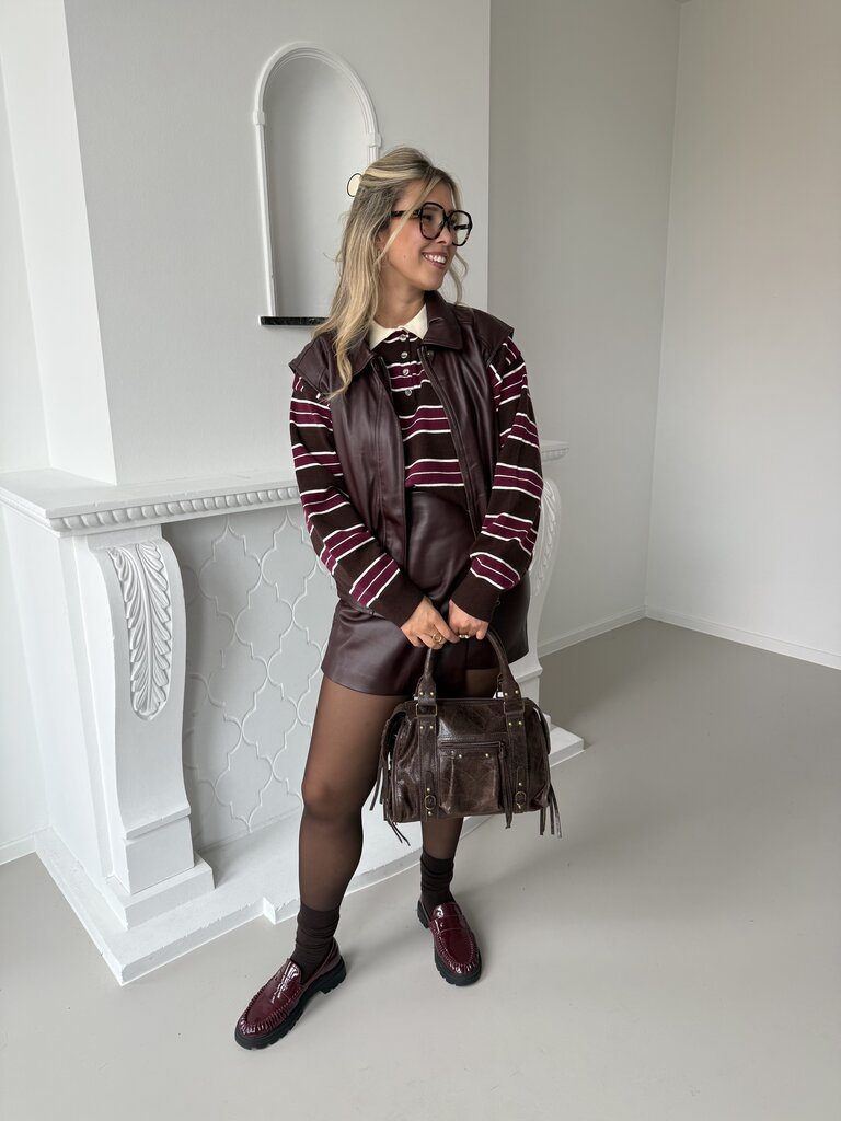 Margo faux leather waistcoat burgundy