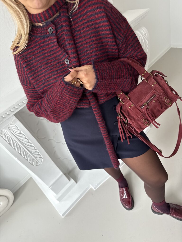 Allison knit navy/red