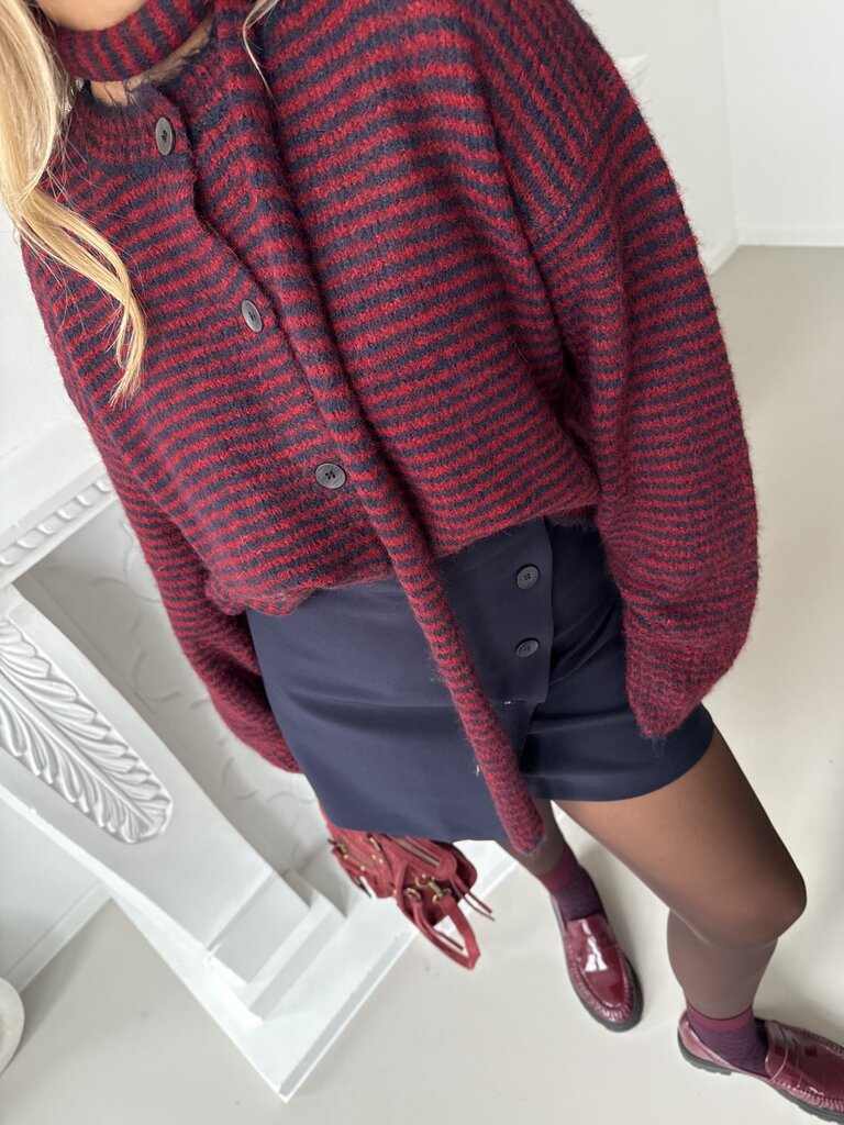 Allison knit navy/red