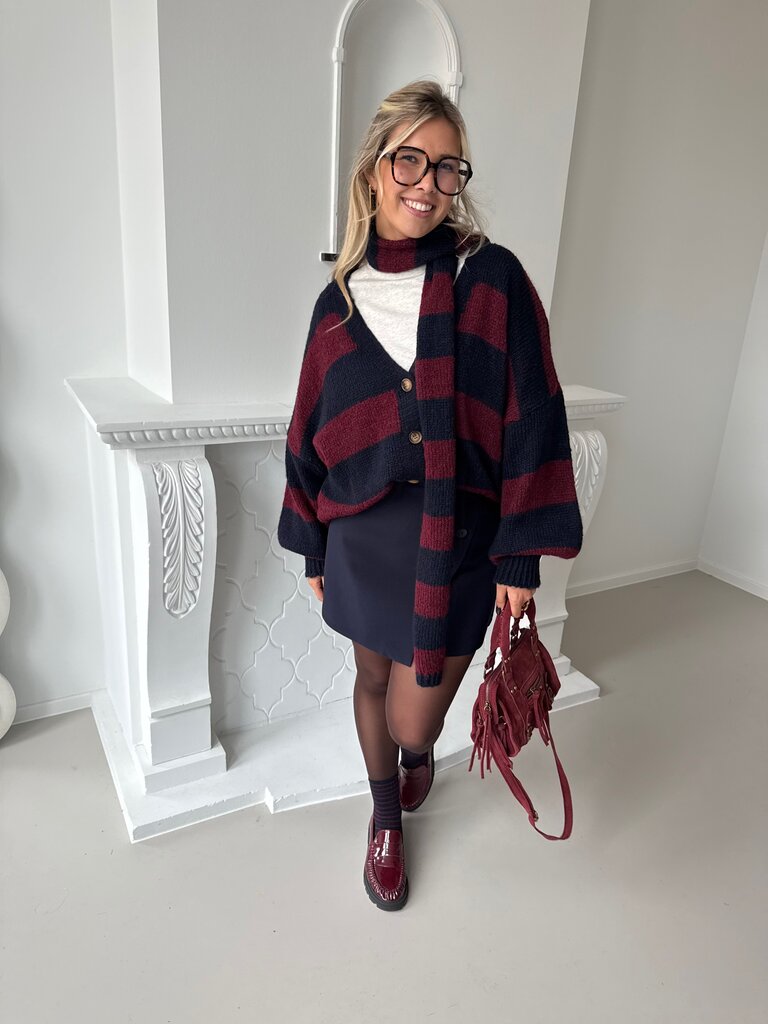 Louise knit with scarf blue/burgundy
