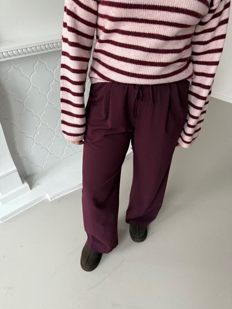 Marie pantalon burgundy