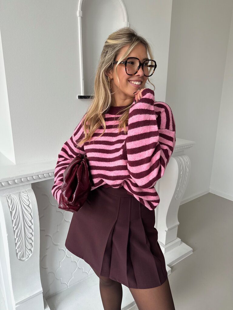 Victoria knit burgundy/pink