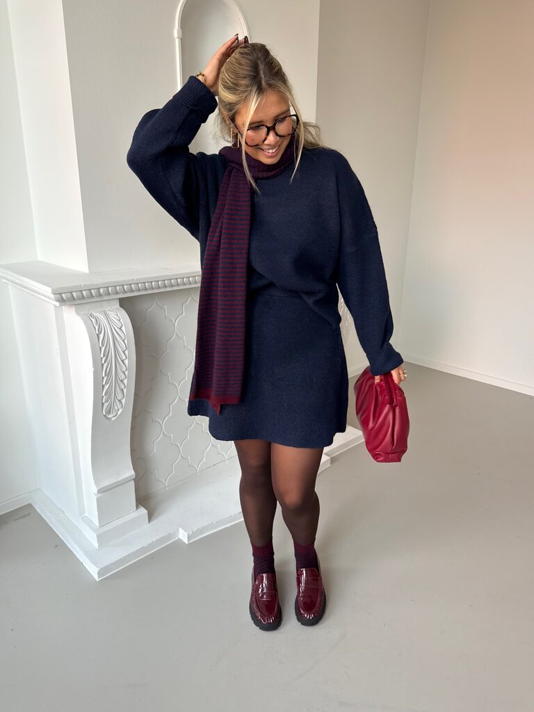 Jozefien ensemble navy