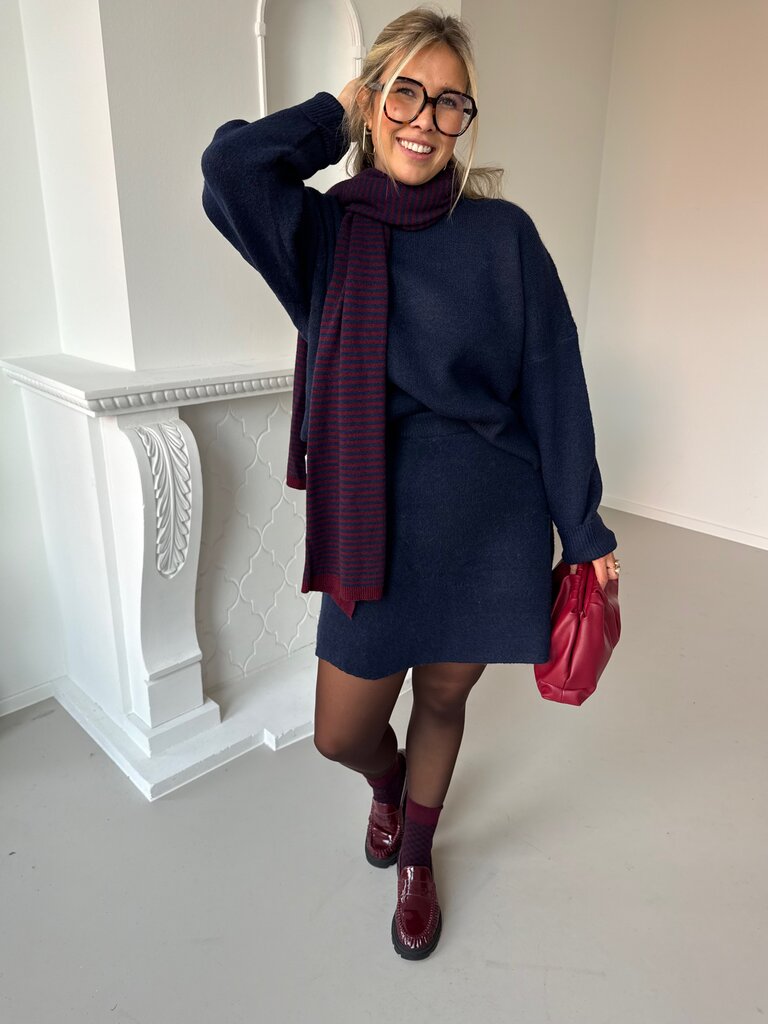 Jozefien ensemble navy