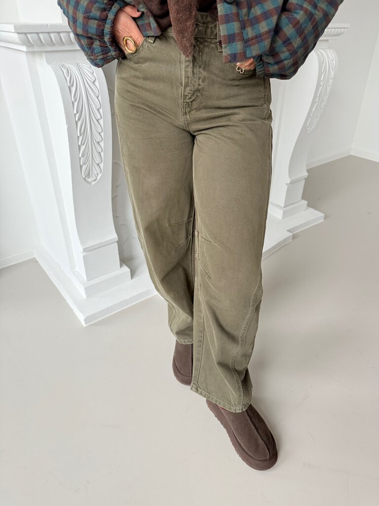 Tess barrel  jeans khaki