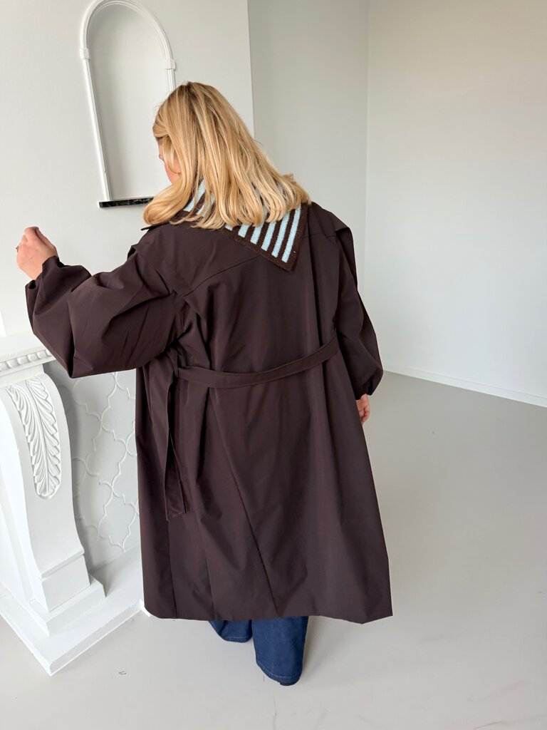 Viviane oversized trenchcoat brown