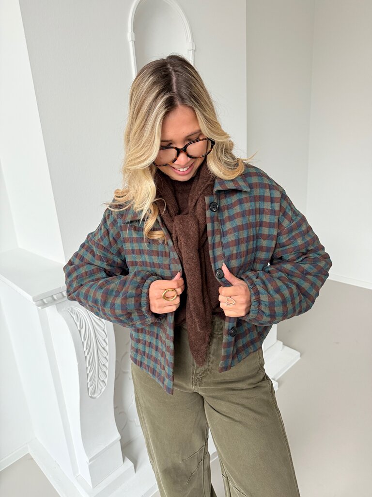 Triangle scarf brown