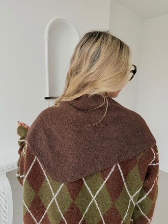 Triangle soft scarf brown