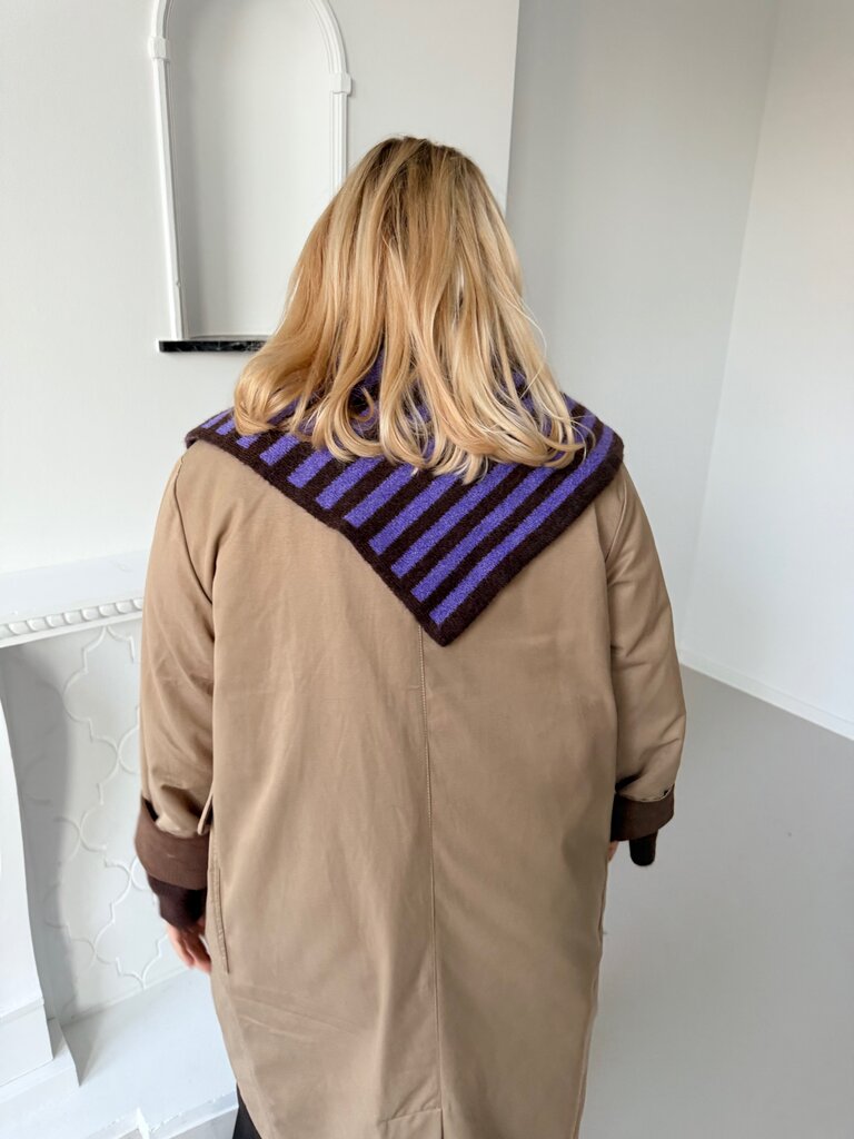 Triangle striped scarf purple