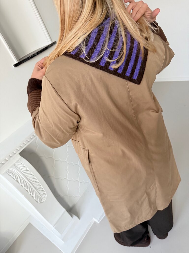 Triangle striped scarf purple