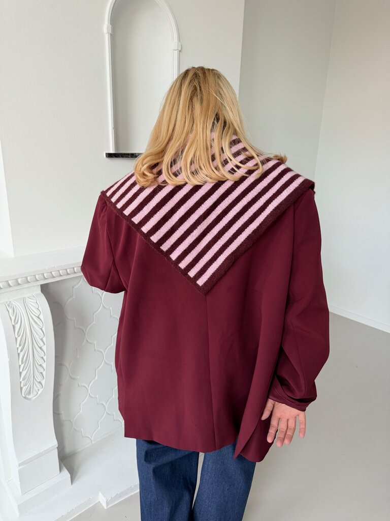 Triangle striped scarf pink