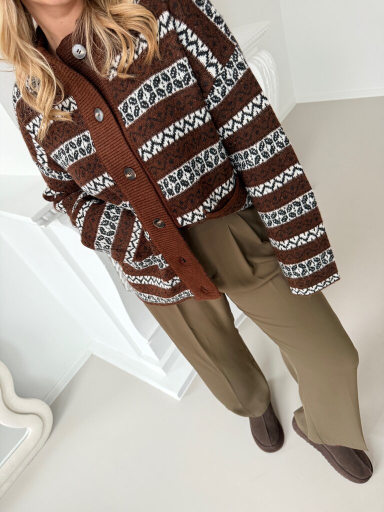Frieda knit brown