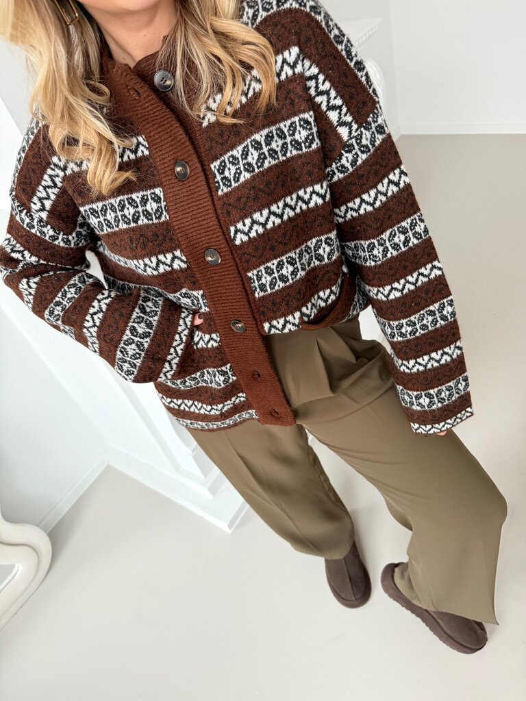 Frieda knit brown
