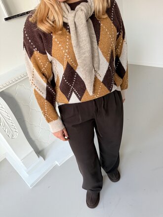 Leonie knit camel