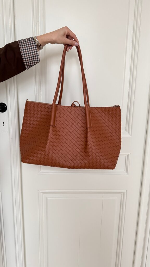 Braided bag large camel